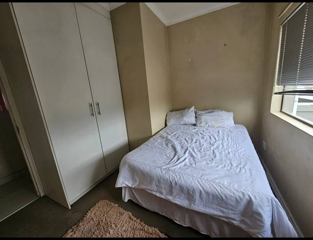 3 BEDROOM FLAT FOR SALE IN WINKLESPRUIT